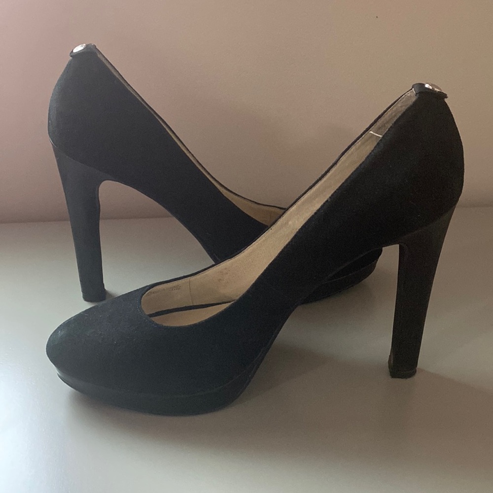 Michael Kors Classic Pumps